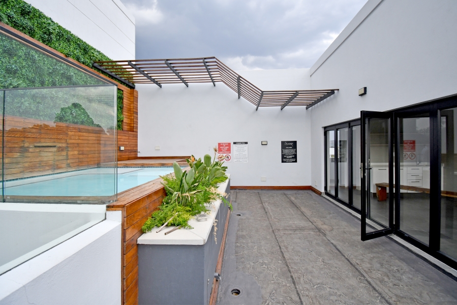 2 Bedroom Property for Sale in Rosebank Gauteng