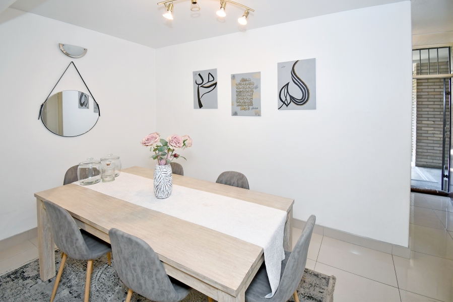 2 Bedroom Property for Sale in Norwood Gauteng