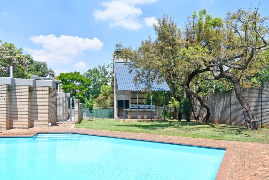 2 Bedroom Property for Sale in Norwood Gauteng