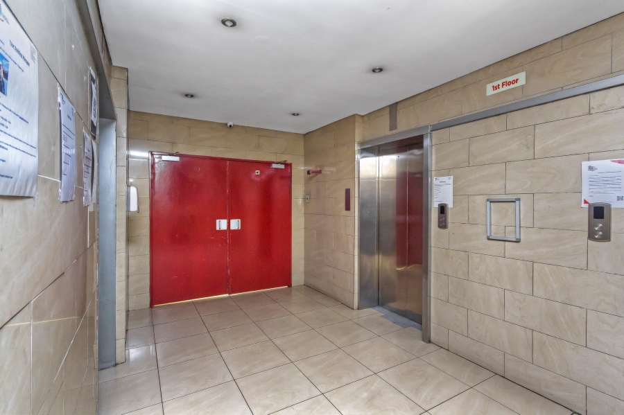 3 Bedroom Property for Sale in Braamfontein Gauteng