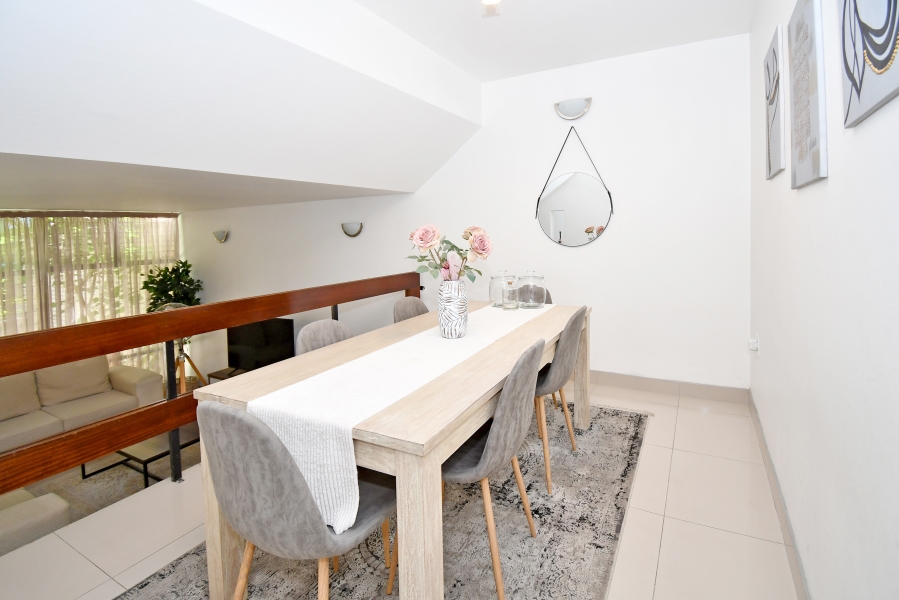 To Let 2 Bedroom Property for Rent in Norwood Gauteng