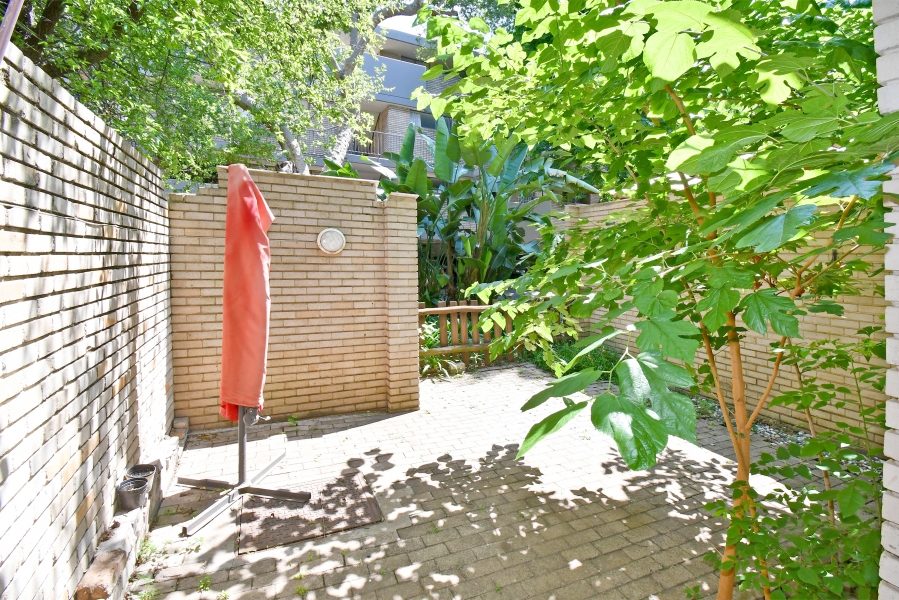 To Let 2 Bedroom Property for Rent in Norwood Gauteng