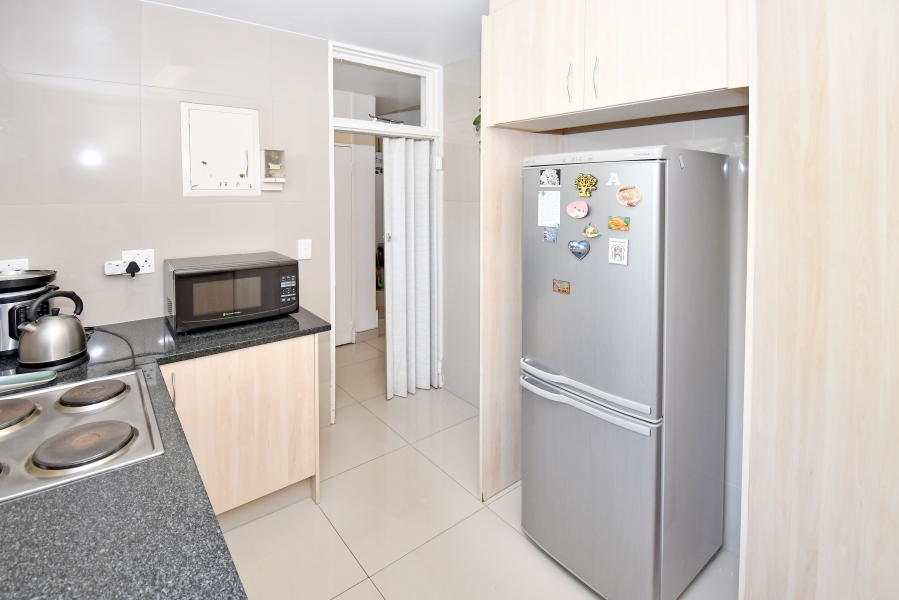 To Let 2 Bedroom Property for Rent in Norwood Gauteng