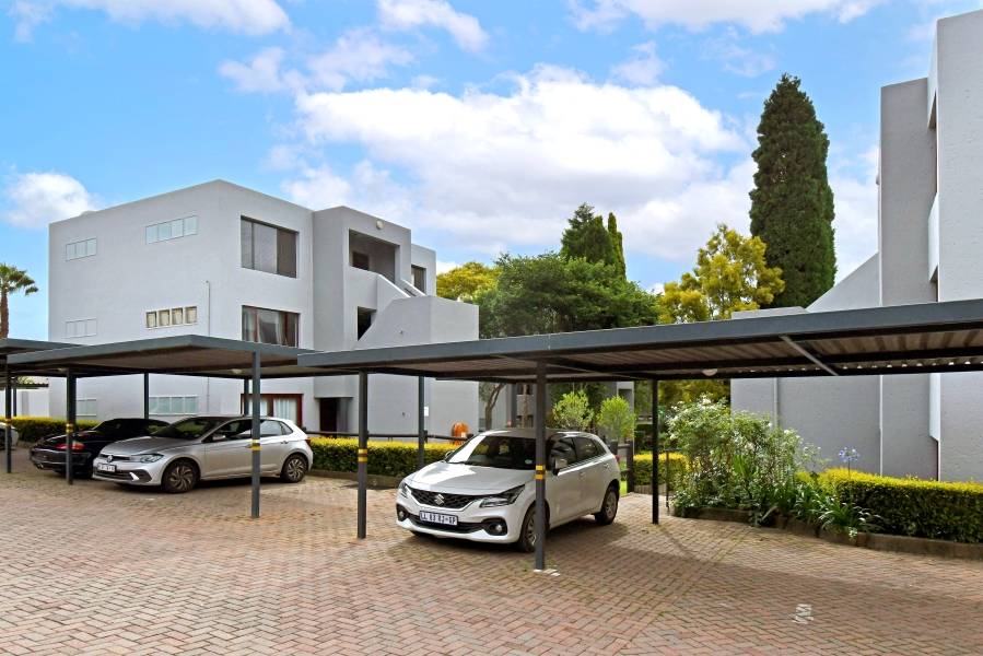 1 Bedroom Property for Sale in Morningside Gauteng