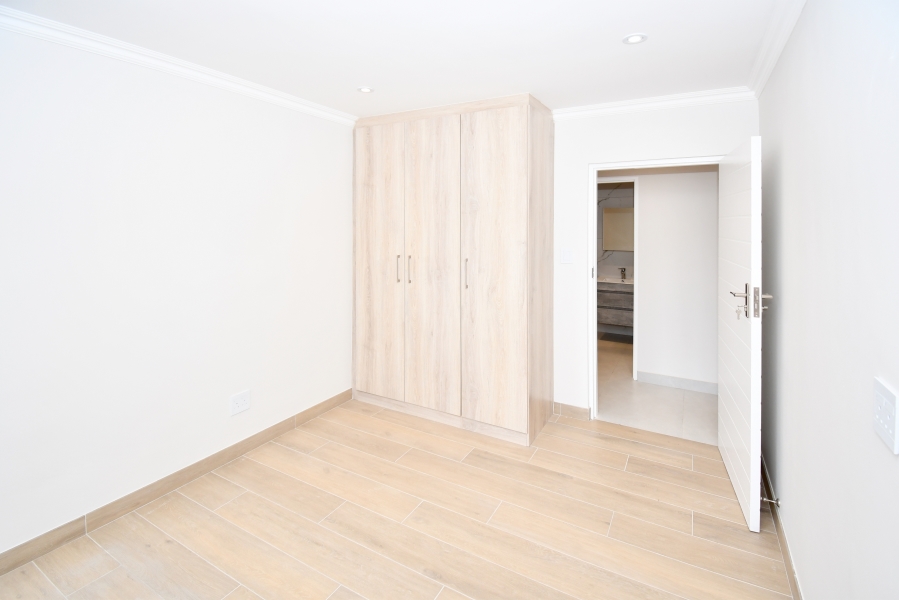 2 Bedroom Property for Sale in Morningside Gauteng