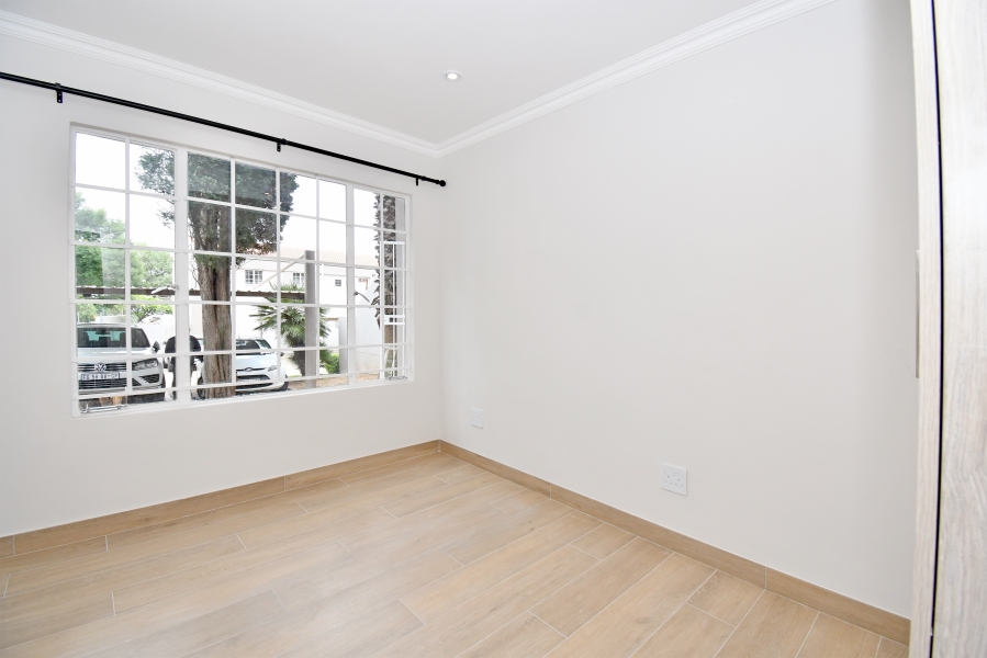 2 Bedroom Property for Sale in Morningside Gauteng