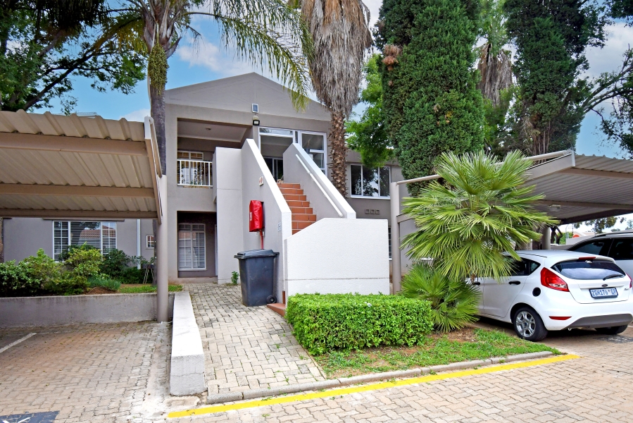 2 Bedroom Property for Sale in Morningside Gauteng