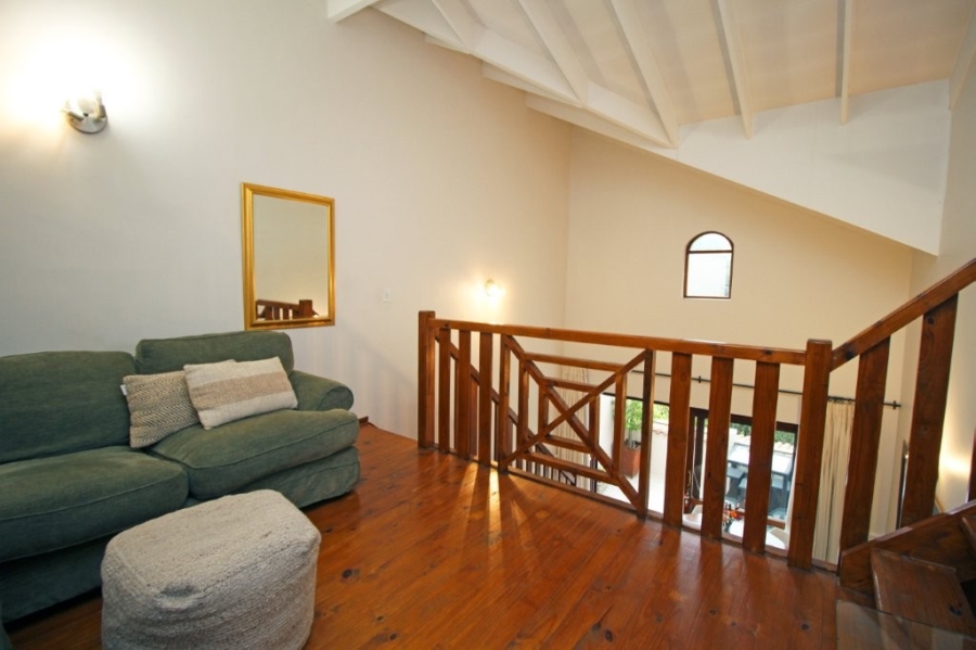 To Let 2 Bedroom Property for Rent in Melrose Gauteng