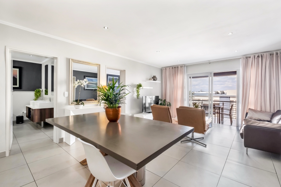 2 Bedroom Property for Sale in Atholl Gauteng