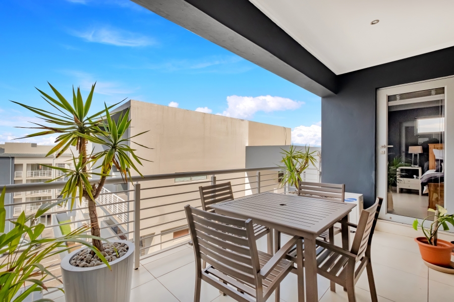 2 Bedroom Property for Sale in Atholl Gauteng