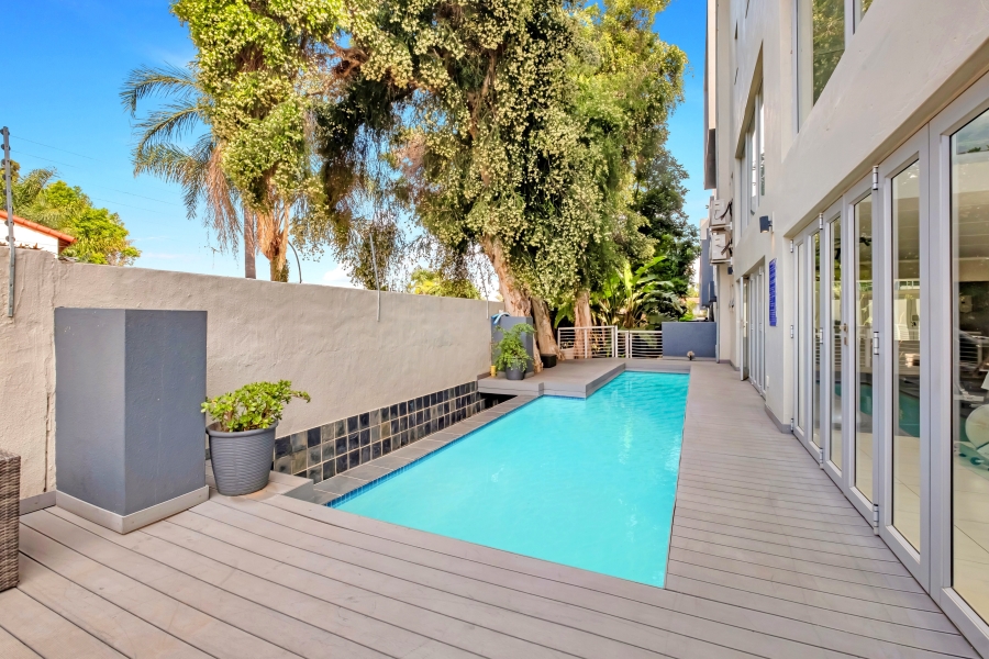 2 Bedroom Property for Sale in Atholl Gauteng