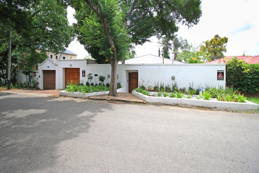 To Let 3 Bedroom Property for Rent in Parkhurst Gauteng