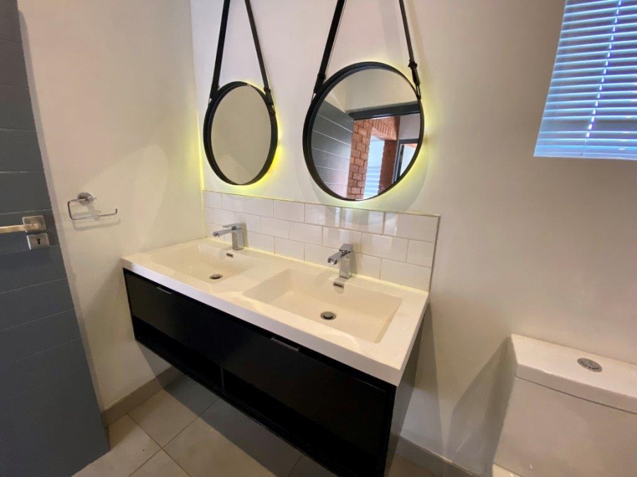 To Let 1 Bedroom Property for Rent in Melrose Gauteng