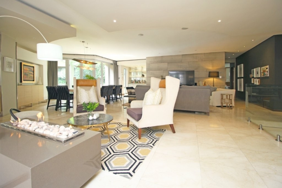 To Let 4 Bedroom Property for Rent in Melrose Gauteng