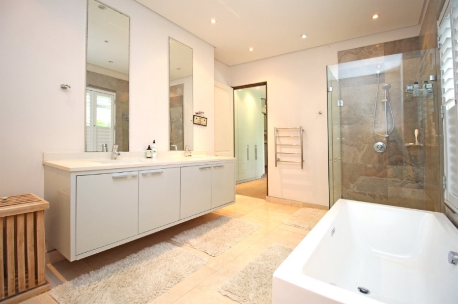 To Let 4 Bedroom Property for Rent in Melrose Gauteng