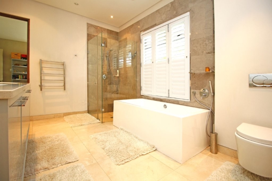 To Let 4 Bedroom Property for Rent in Melrose Gauteng