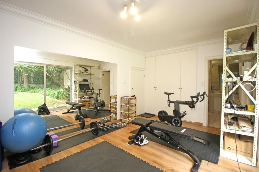 To Let 4 Bedroom Property for Rent in Melrose Gauteng