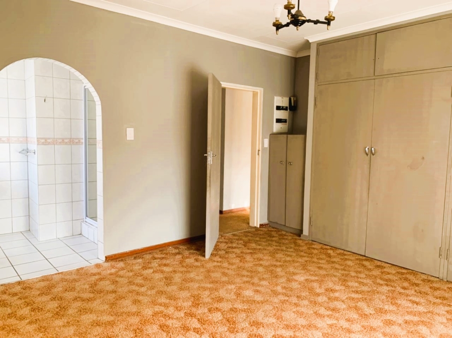 3 Bedroom Property for Sale in Rensburg Gauteng