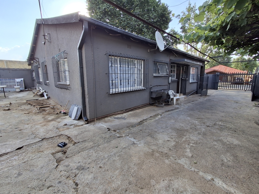 3 Bedroom Property for Sale in Bezuidenhout Valley Gauteng
