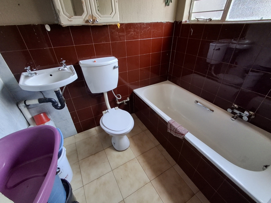 3 Bedroom Property for Sale in Bezuidenhout Valley Gauteng