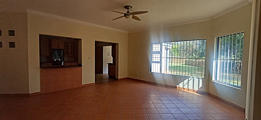 6 Bedroom Property for Sale in Olympus AH Gauteng