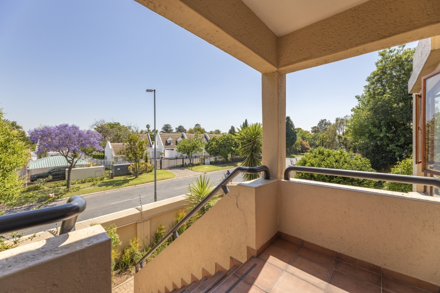 2 Bedroom Property for Sale in Magaliessig Gauteng