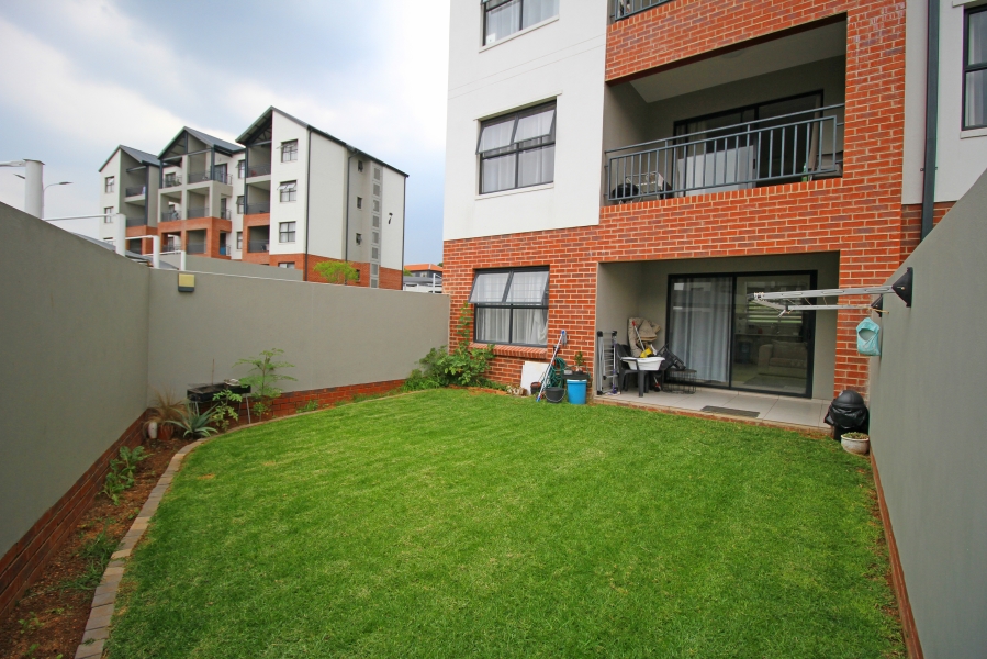 To Let 2 Bedroom Property for Rent in North Riding Gauteng