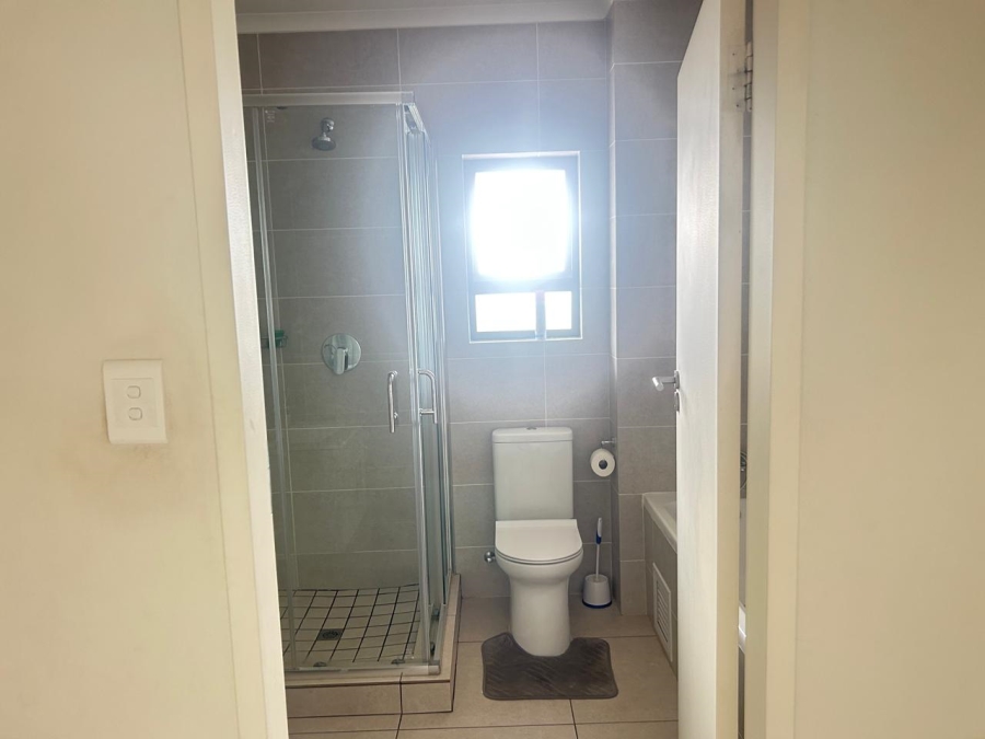 To Let 2 Bedroom Property for Rent in North Riding Gauteng