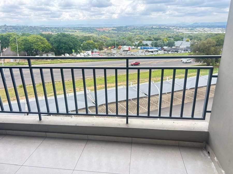 To Let 2 Bedroom Property for Rent in North Riding Gauteng