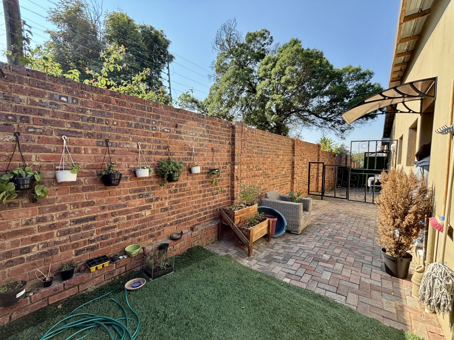 To Let 3 Bedroom Property for Rent in Randpark Ridge Gauteng