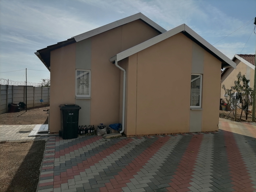 3 Bedroom Property for Sale in Savanna City Gauteng