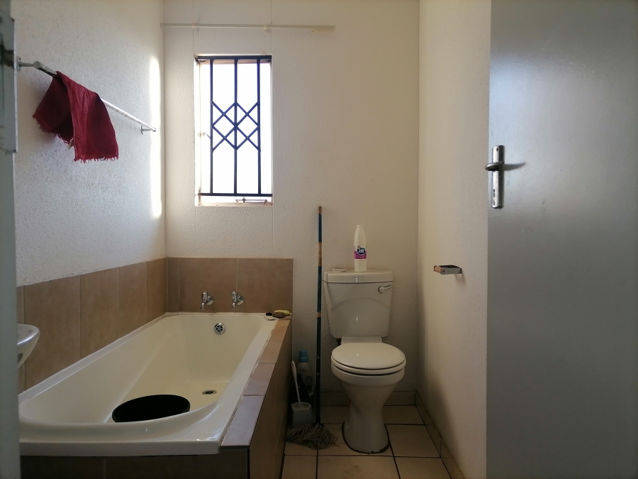 3 Bedroom Property for Sale in Savanna City Gauteng