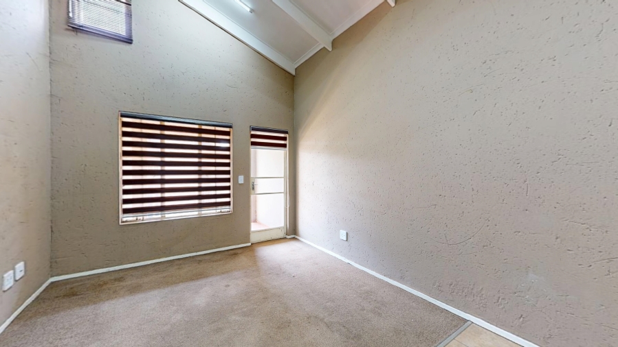 2 Bedroom Property for Sale in Brentwood Gauteng