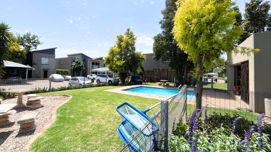 2 Bedroom Property for Sale in Brentwood Gauteng