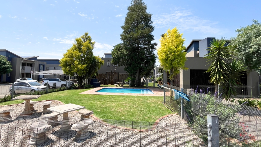 2 Bedroom Property for Sale in Brentwood Gauteng