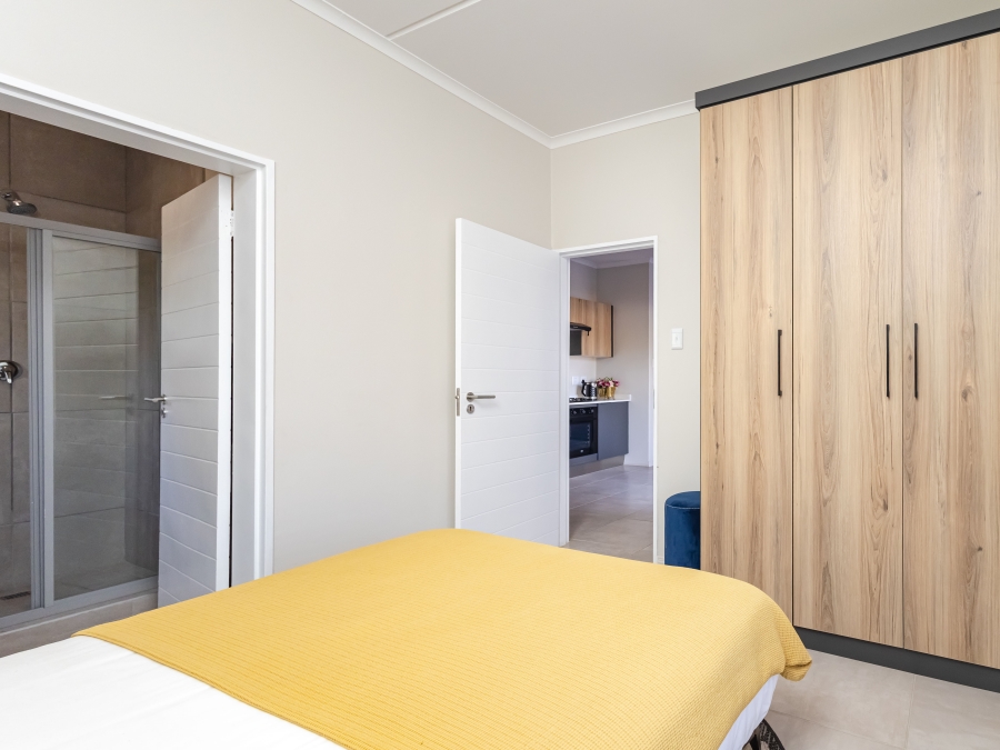 2 Bedroom Property for Sale in Glen Austin Gauteng