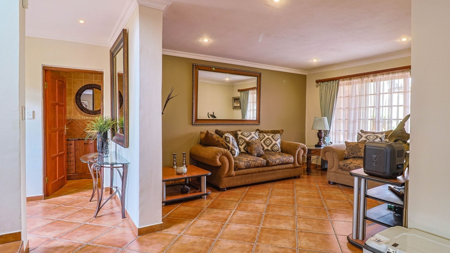 5 Bedroom Property for Sale in Irene Farm Villages Gauteng