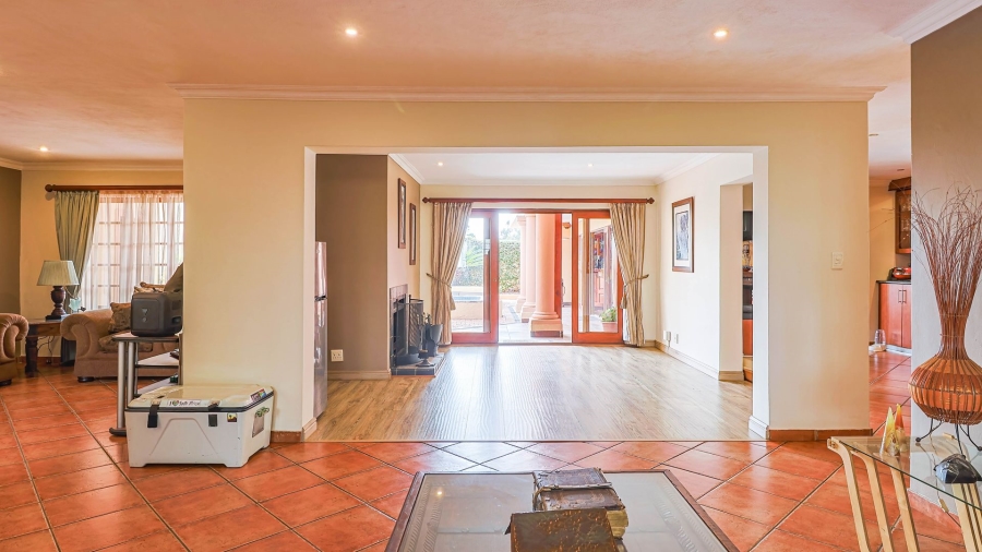 5 Bedroom Property for Sale in Irene Farm Villages Gauteng
