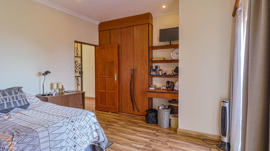 5 Bedroom Property for Sale in Irene Farm Villages Gauteng