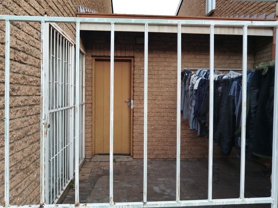 2 Bedroom Property for Sale in Vereeniging Gauteng