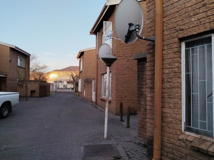 2 Bedroom Property for Sale in Vereeniging Gauteng