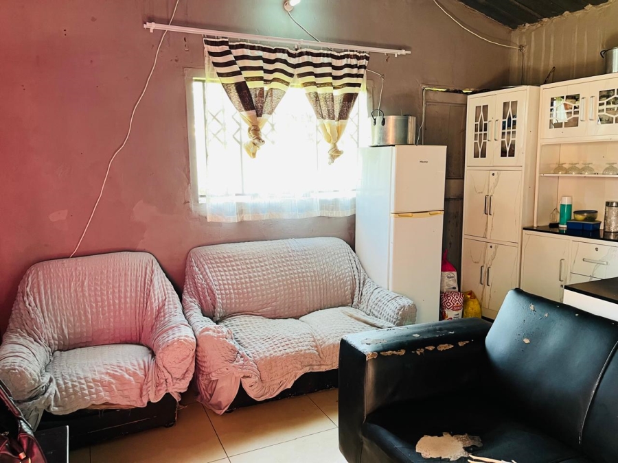 2 Bedroom Property for Sale in Tshepisong Gauteng