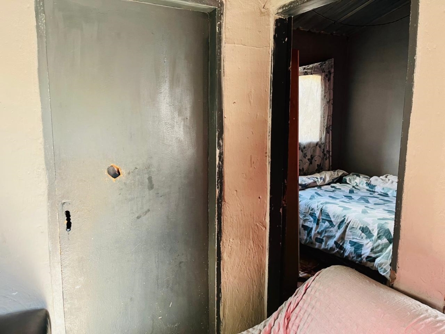 2 Bedroom Property for Sale in Tshepisong Gauteng