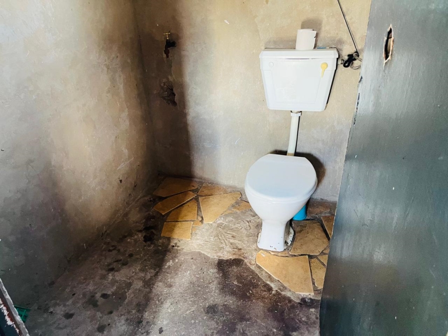 2 Bedroom Property for Sale in Tshepisong Gauteng