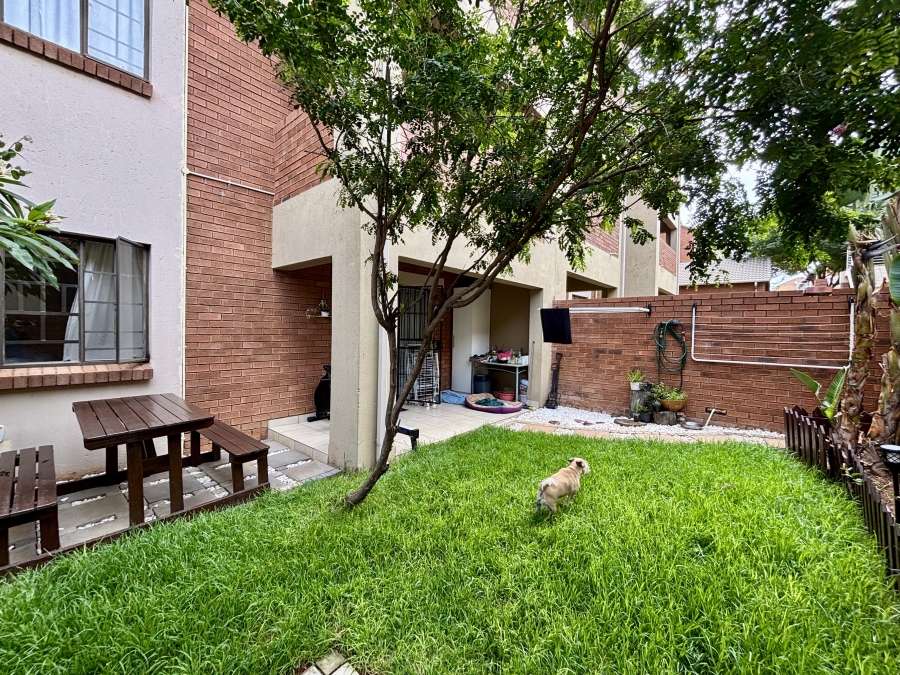 To Let 2 Bedroom Property for Rent in Sagewood Gauteng