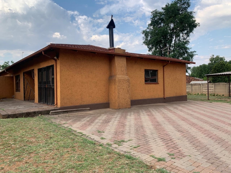 3 Bedroom Property for Sale in Vanderbijlpark CW 3 Gauteng