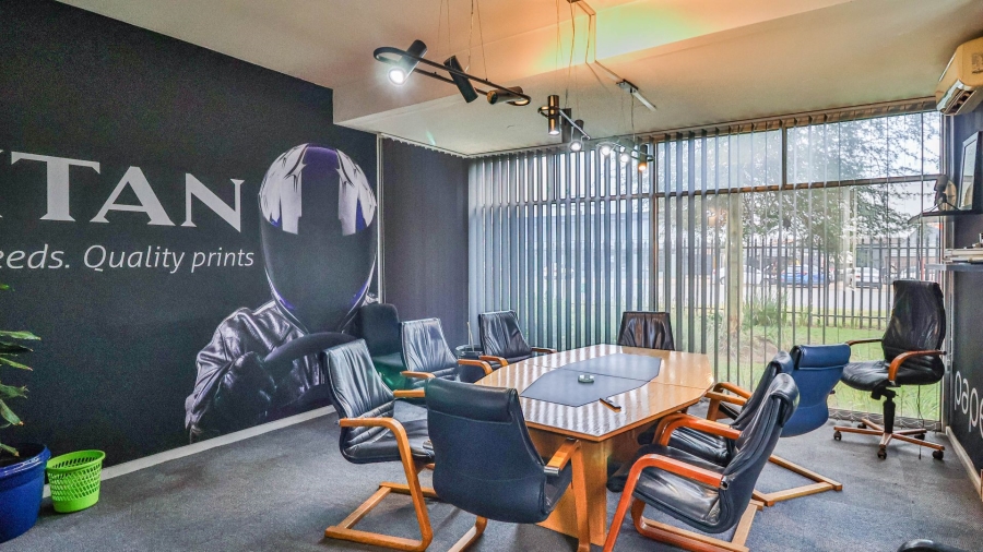 Commercial Property for Sale in Steeledale Gauteng