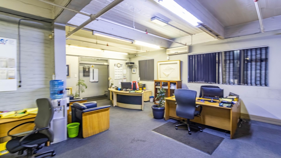 Commercial Property for Sale in Steeledale Gauteng