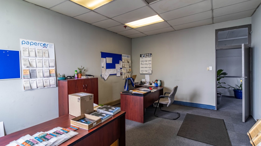 Commercial Property for Sale in Steeledale Gauteng