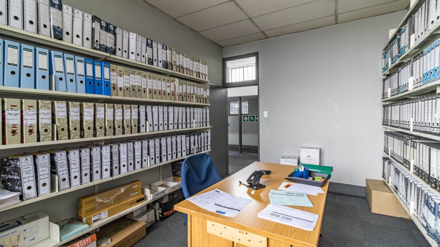 Commercial Property for Sale in Steeledale Gauteng